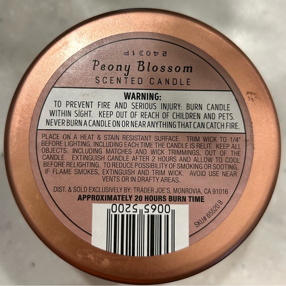 Brand New Trader Joe’s Peony Candle - Picture 4 of 4